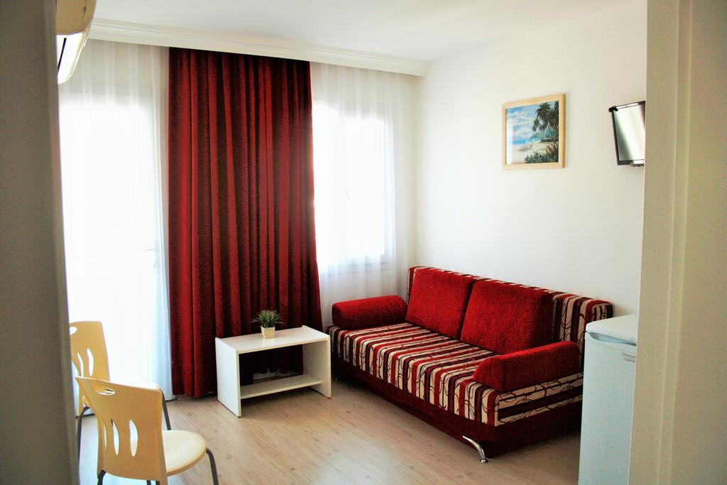 Parla Apart Hotel Çeşme Exterior foto